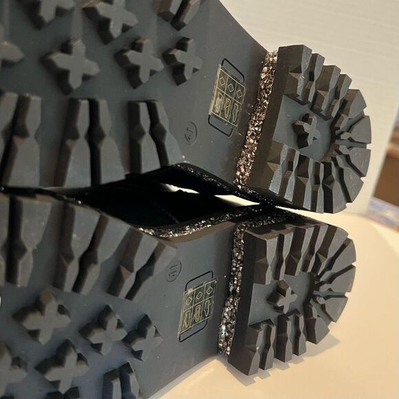 SHUSHOP Yazlin Women’s Black Lug Boot 11 *NEW* - Picture 10 of 14